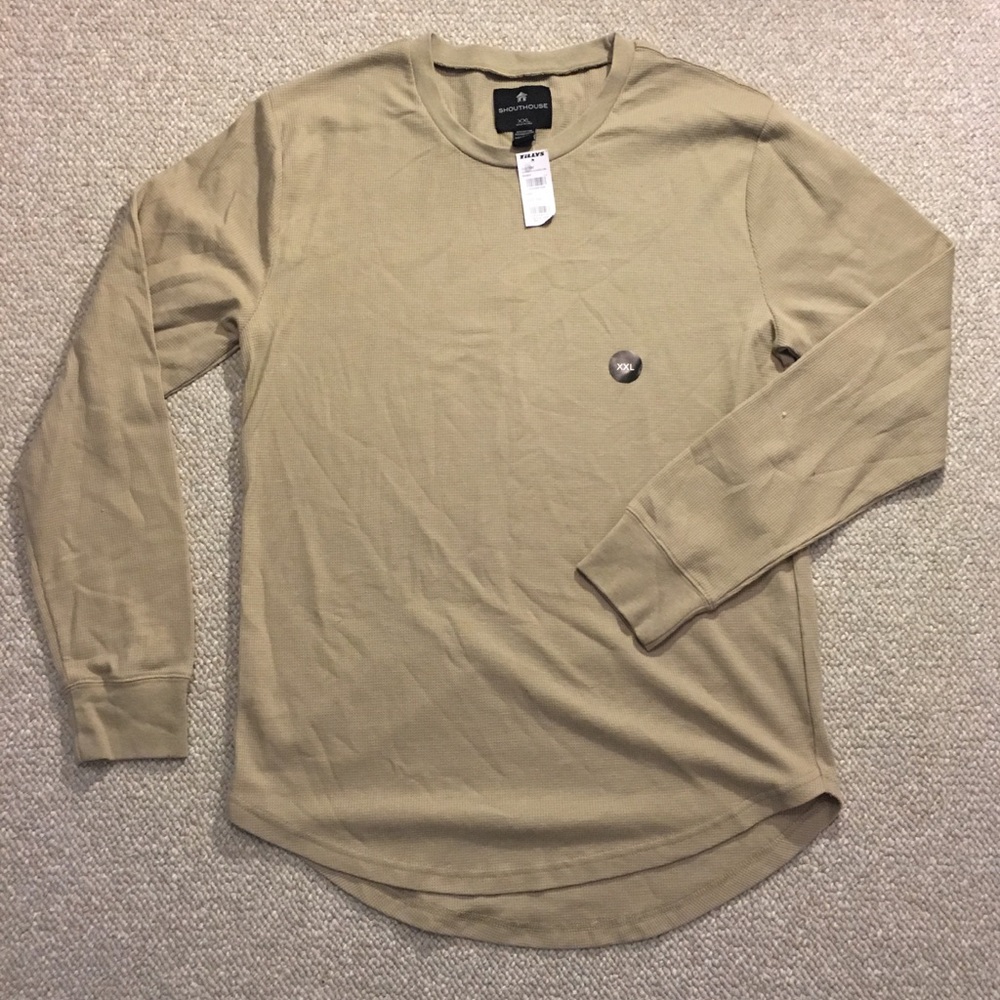 TILLY'S SHOUTHOUSE LONGSLEEVE - BRAND NEW
